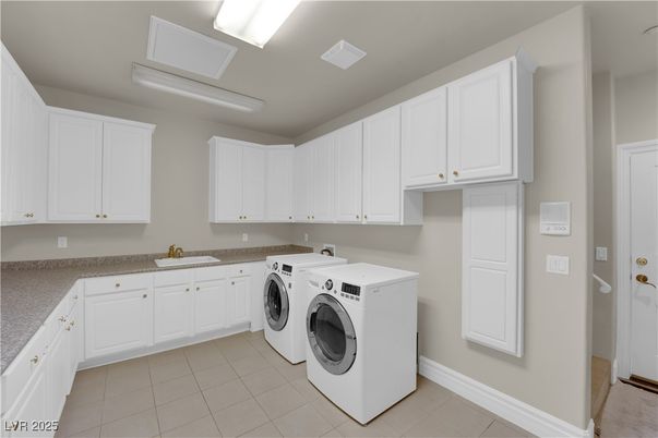 Interior, Washer