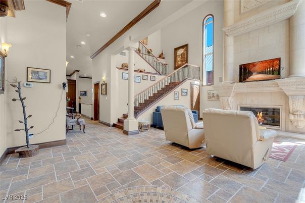Fireplace, Interior, Living room, Recessed Lighting