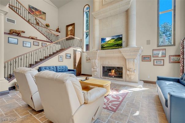 Fireplace, Interior, Living room
