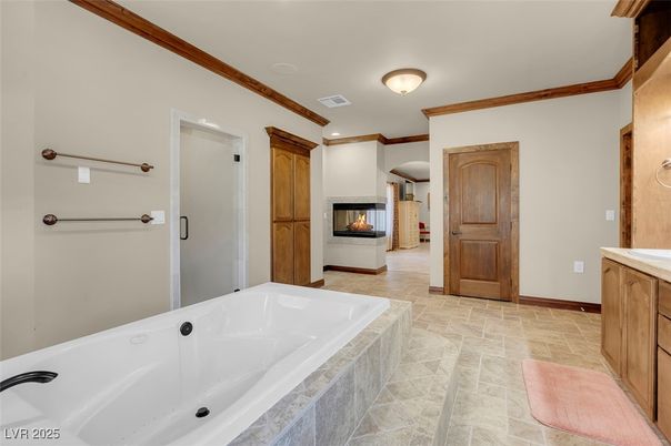 Bathroom, Fireplace, Interior, Recessed Lighting