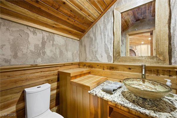Bathroom, Interior, Wooden Ceilings, Wooden Walls