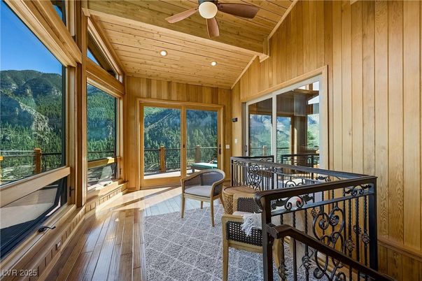 Interior, Recessed Lighting, Wooden Ceilings, Wood Texture Flooring, Wooden Walls