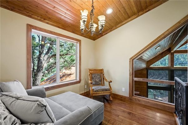 Chandelier, Interior, Recessed Lighting, Wooden Ceilings, Wood Texture Flooring