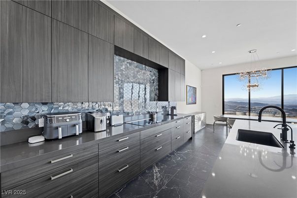 Interior, Kitchen, Marble, Pendant Lights, Recessed Lighting