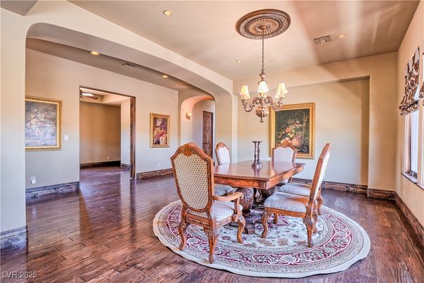 Chandelier, Dining room, Interior, Recessed Lighting, Wood Texture Flooring