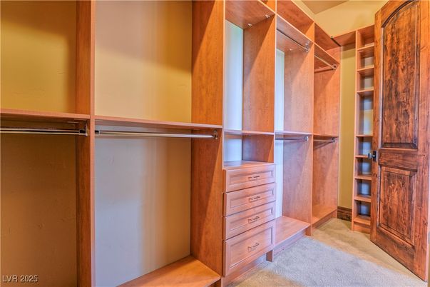 Interior, Walk-in Closets
