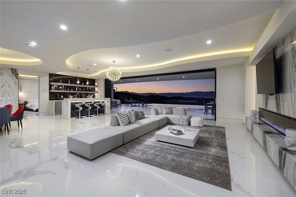 Chandelier, Interior, Living room, Marble, Recessed Lighting