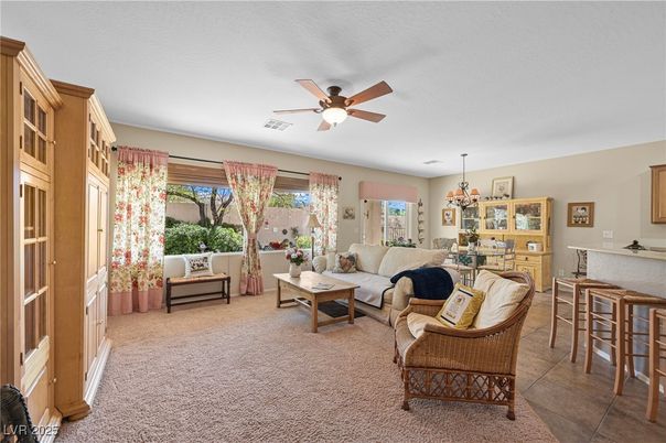 Chandelier, Dining room, Interior, Living room