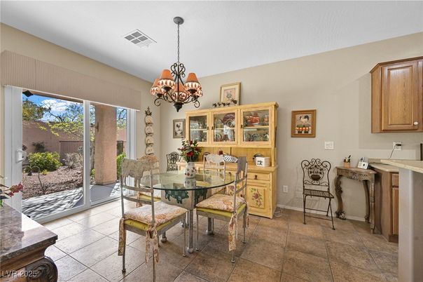 Chandelier, Dining room, Interior