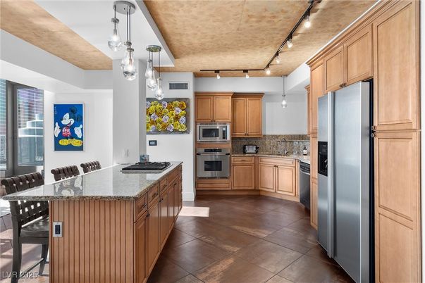 Interior, Kitchen, Pendant Lights, Stainless Steel Appliances