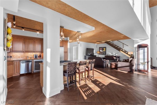 Interior, Kitchen, Living room, Pendant Lights, Stainless Steel Appliances