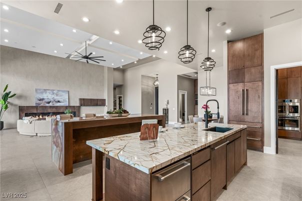 Interior, Kitchen, Living room, Pendant Lights, Recessed Lighting, Stainless Steel Appliances