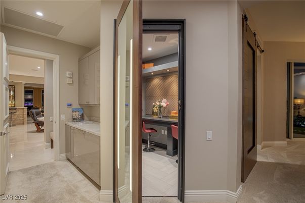 Bathroom, Interior, Pendant Lights, Recessed Lighting