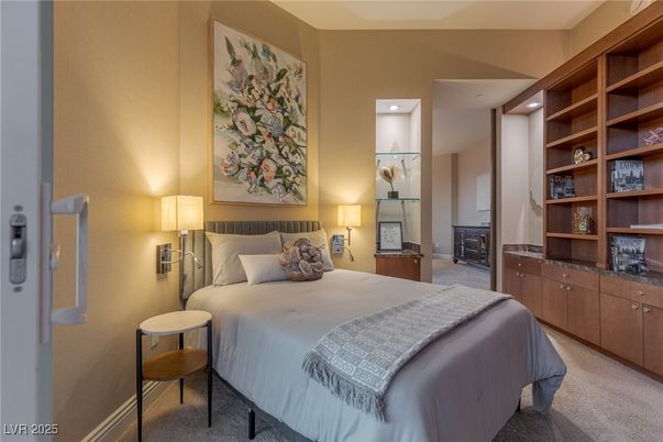 Dining room, Interior, Pendant Lights, Recessed Lighting