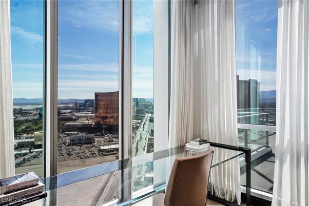 Exterior, Interior, Other, Skyline