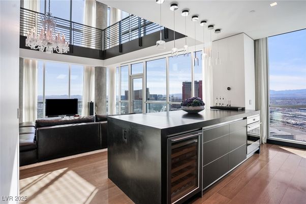Interior, Kitchen, Living room, Pendant Lights, Recessed Lighting, Wood Texture Flooring