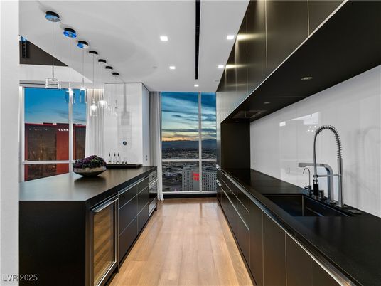 Interior, Kitchen, Pendant Lights, Recessed Lighting, Wood Texture Flooring