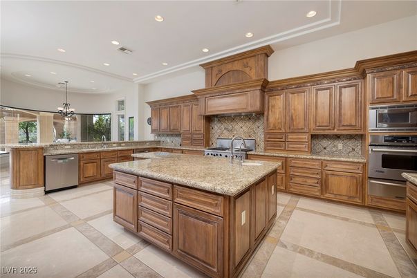 Interior, Kitchen, Pendant Lights, Recessed Lighting, Stainless Steel Appliances