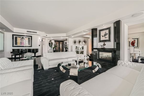 Fireplace, Interior, Living room, Piano, Recessed Lighting, Wood Texture Flooring