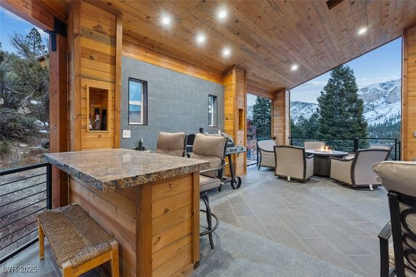 Exterior, Recessed Lighting