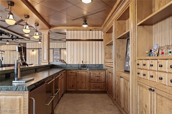 Interior, Kitchen, Pendant Lights, Recessed Lighting