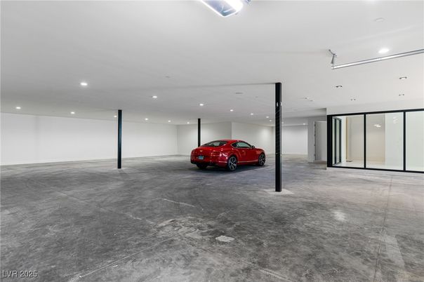 Garage, Interior, Recessed Lighting