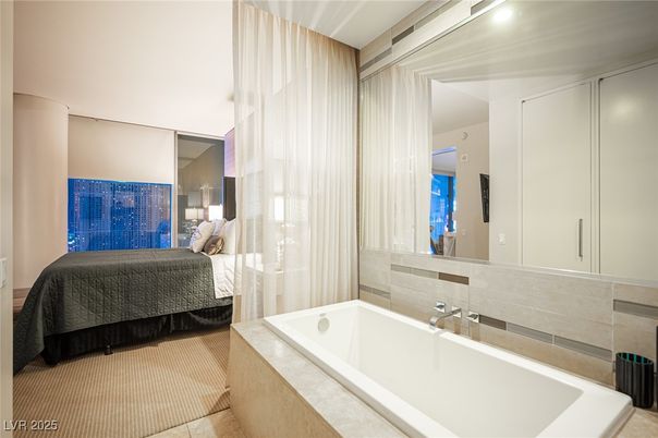 Bathroom, Bedroom, Interior
