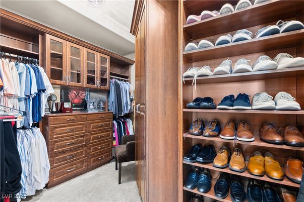 Interior, Walk-in Closets