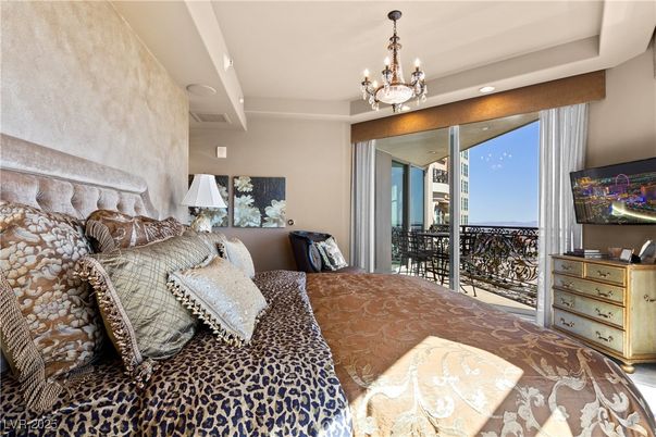 Bedroom, Chandelier, Interior, Recessed Lighting