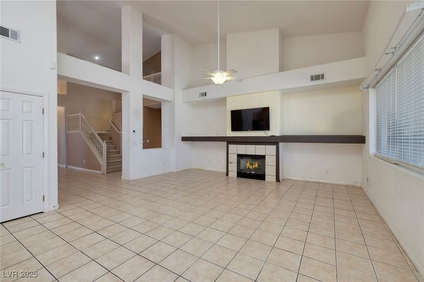 Empty room, Fireplace, Interior, Recessed Lighting