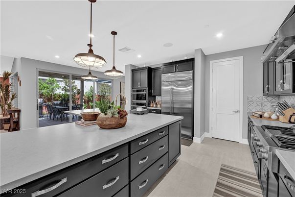 Dining room, Interior, Kitchen, Pendant Lights, Recessed Lighting, Stainless Steel Appliances