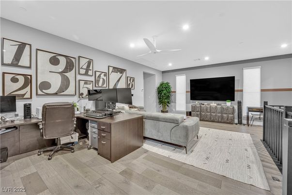 Home Office, Interior, Recessed Lighting, Wood Texture Flooring