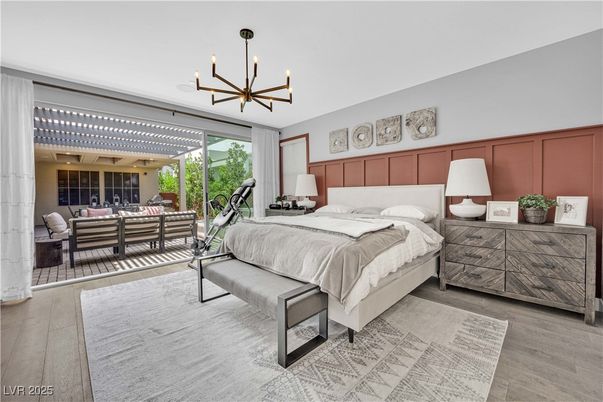 Bedroom, Interior, Pendant Lights, Wood Texture Flooring