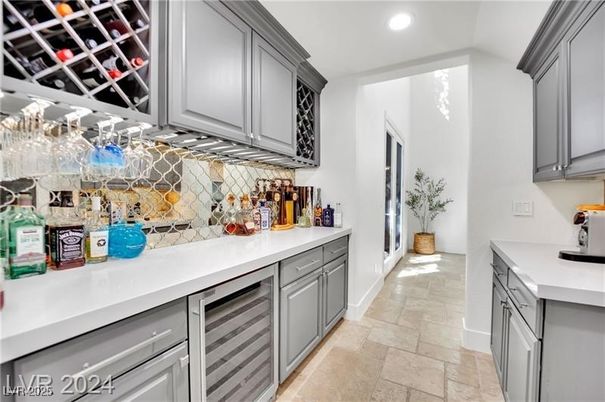 Interior, Recessed Lighting, Wine Storage