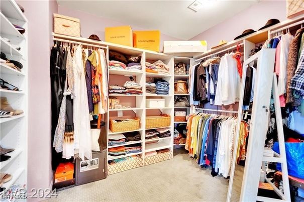 Interior, Walk-in Closets