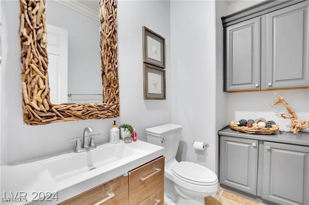 Bathroom, Interior