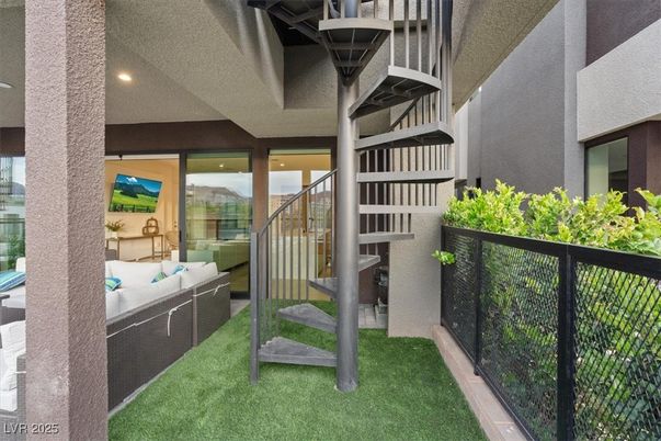 Exterior, Recessed Lighting