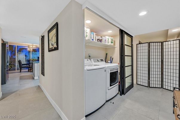 Interior, Recessed Lighting, Washer