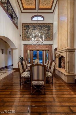 Chandelier, Dining room, Fireplace, Interior, Wood Texture Flooring