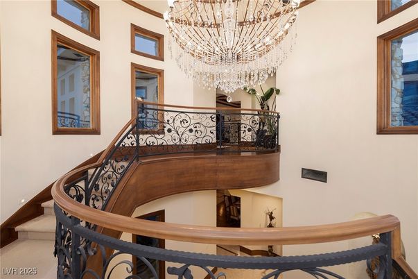 Chandelier, Interior