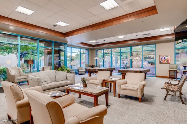 Interior, Living room, Pendant Lights, Recessed Lighting
