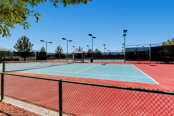 Exterior, Tennis Courts