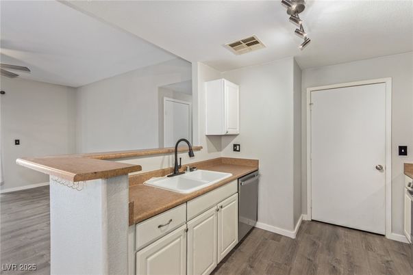 Interior, Kitchen, Wood Texture Flooring