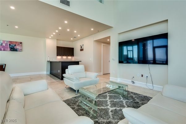 Interior, Kitchen, Living room, Recessed Lighting