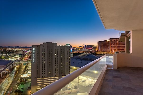 Exterior, Other, Skyline