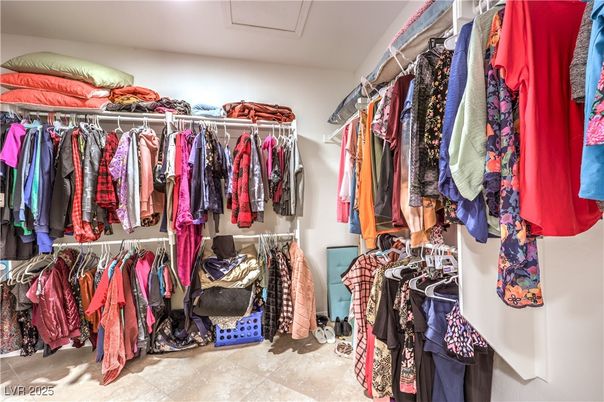 Interior, Walk-in Closets