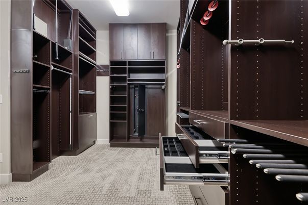 Interior, Walk-in Closets