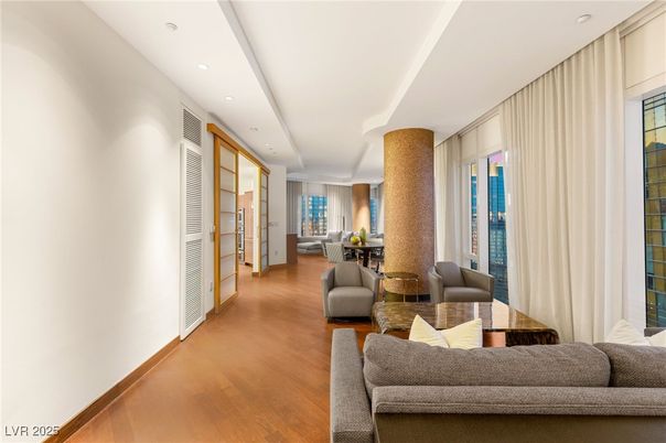 Dining room, Interior, Living room, Recessed Lighting, Wood Texture Flooring
