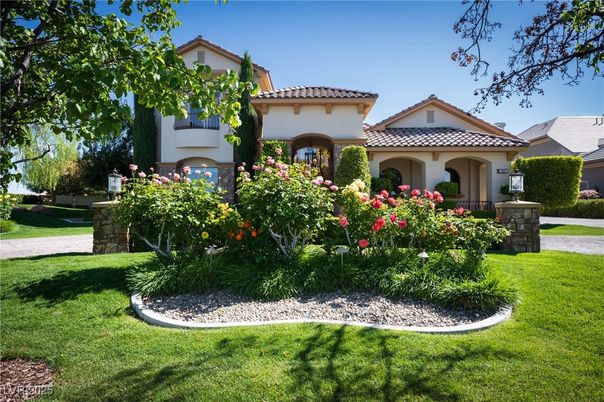 Backyard, Exterior, Facade, Mediterranean