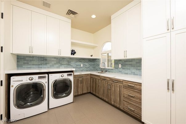 Interior, Recessed Lighting, Washer
